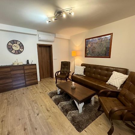 Apartman Rezidence Mikulov Extérieur photo