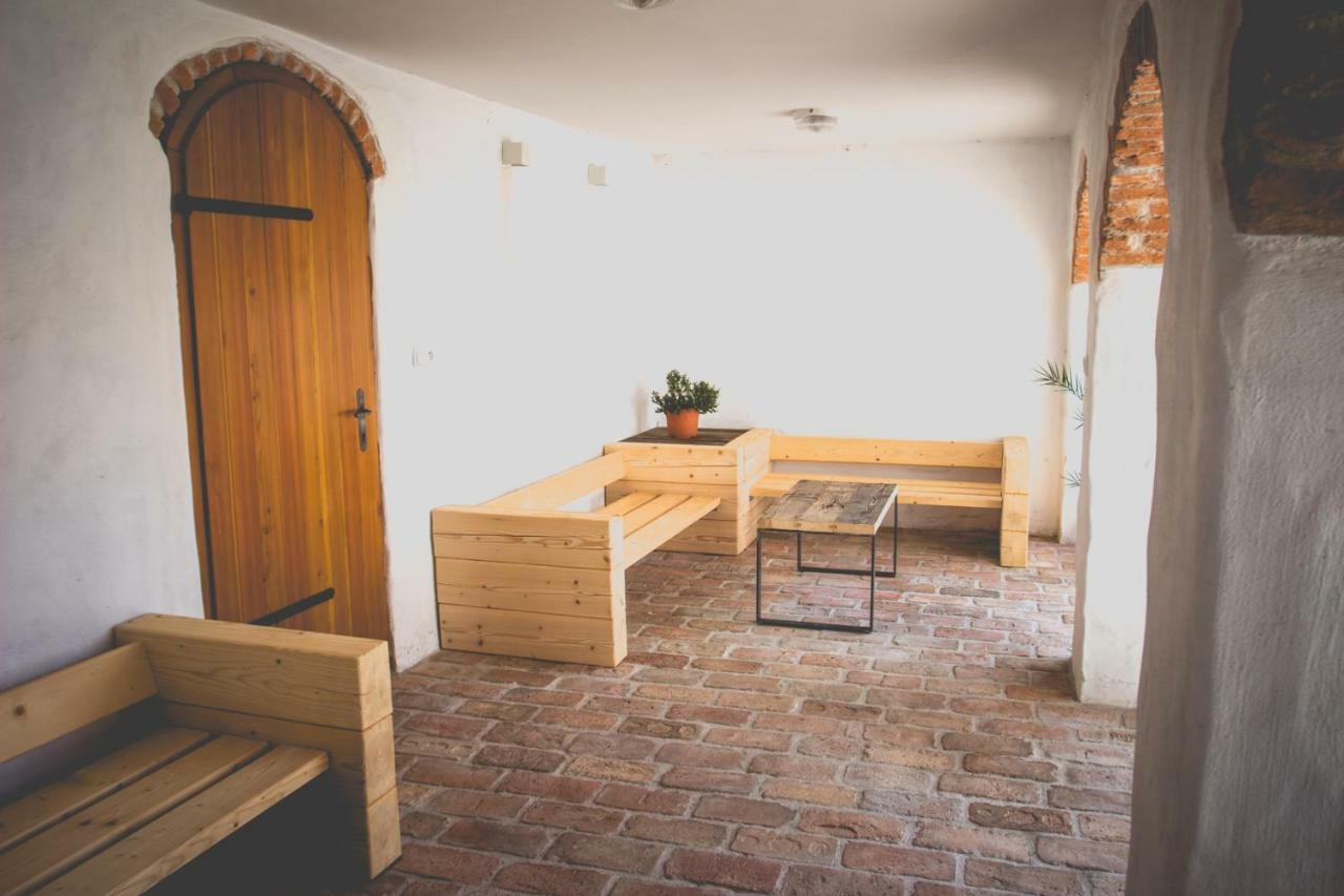 Apartman Rezidence Mikulov Extérieur photo